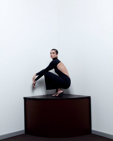 Up And Coming Black Long Sleeve Maxi Dress With Chain In The Back